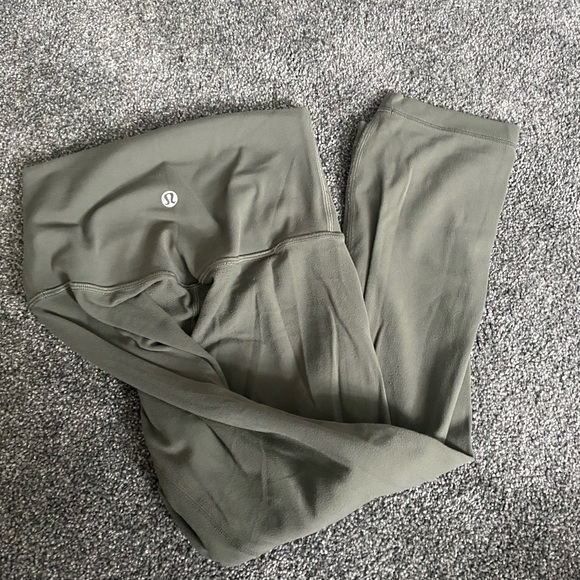 Lululemon leggings - Picture 3 of 3